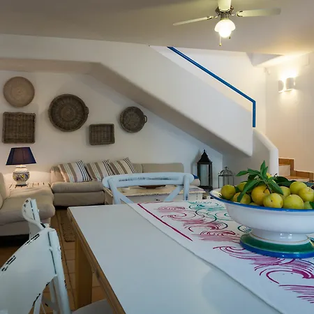 Alma Villa